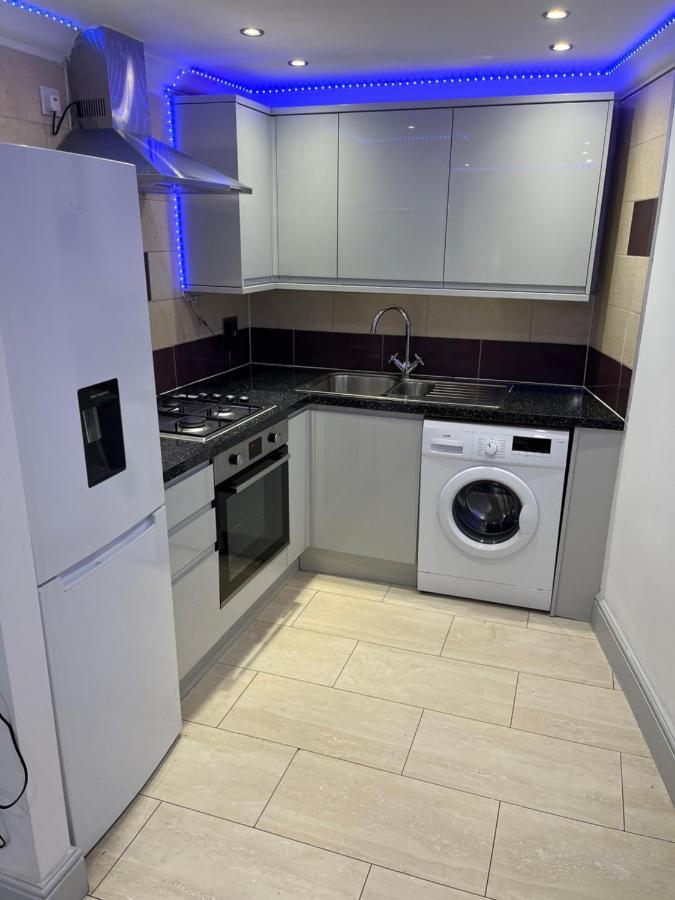 Cosy Serviced 1 Bedroom Apartment In 伦敦 外观 照片